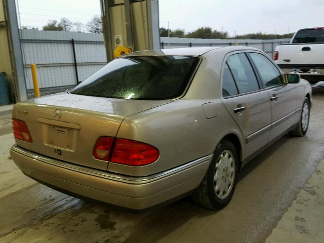 WDBJF55F7VA403115 - 1997 MERCEDES-BENZ E 320 BEIGE photo 4