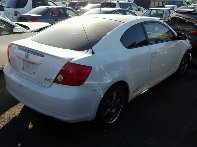 JTKDE177960080024 - 2006 TOYOTA SCION TC WHITE photo 4