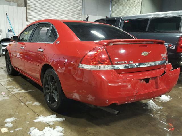 2G1WU583189286204 - 2008 CHEVROLET IMPALA LTZ RED photo 3