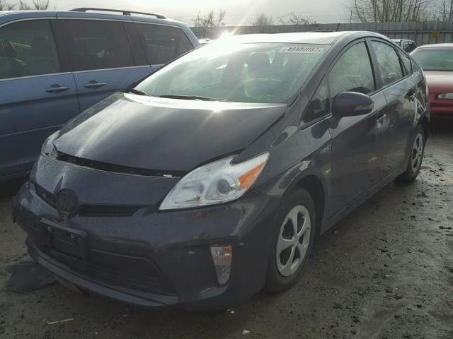 JTDKN3DU0F0446683 - 2015 TOYOTA PRIUS CHARCOAL photo 2