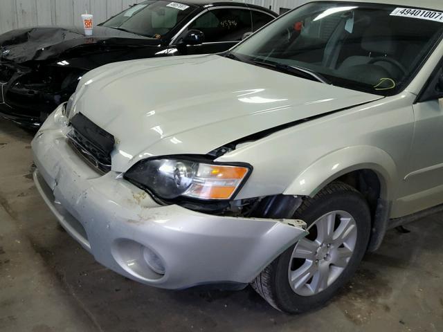 4S4BP61C157359979 - 2005 SUBARU LEGACY OUT WHITE photo 9