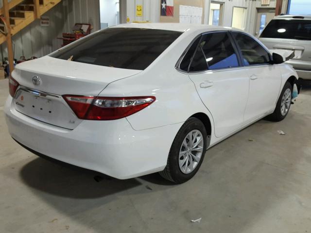 4T4BF1FK9FR477860 - 2015 TOYOTA CAMRY LE WHITE photo 4