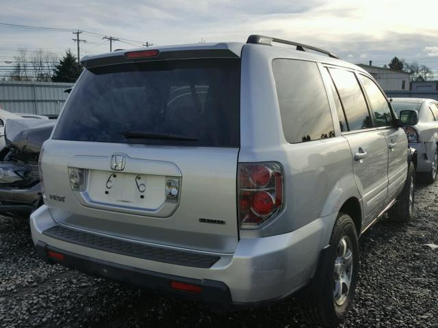 2HKYF18436H560816 - 2006 HONDA PILOT EX SILVER photo 4