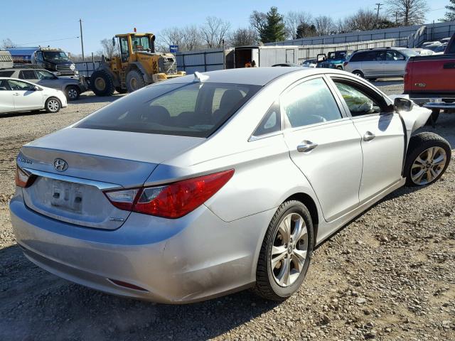 5NPEC4AC7BH001066 - 2011 HYUNDAI SONATA SE SILVER photo 4