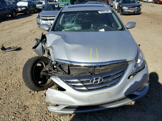 5NPEC4AC7BH001066 - 2011 HYUNDAI SONATA SE SILVER photo 7