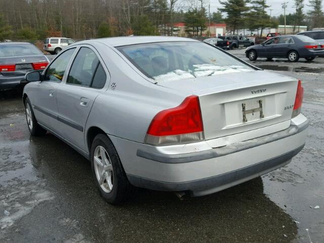 YV1RS61R522097604 - 2002 VOLVO S60 SILVER photo 3