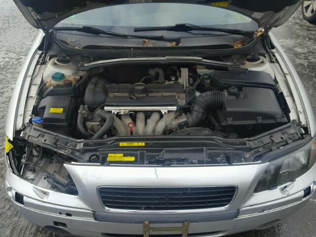 YV1RS61R522097604 - 2002 VOLVO S60 SILVER photo 7