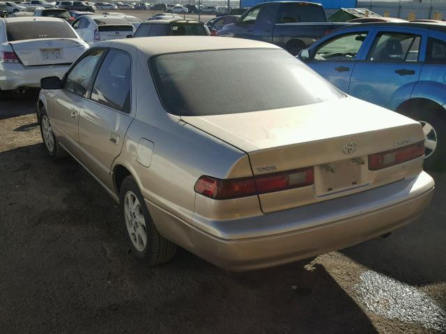 JT2BF22K2V0052456 - 1997 TOYOTA CAMRY LE ოქროსფერი ფოტო 3
