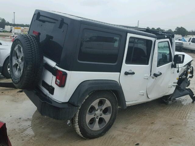 1C4BJWDG5HL510533 - 2017 JEEP WRANGLER U WHITE photo 4