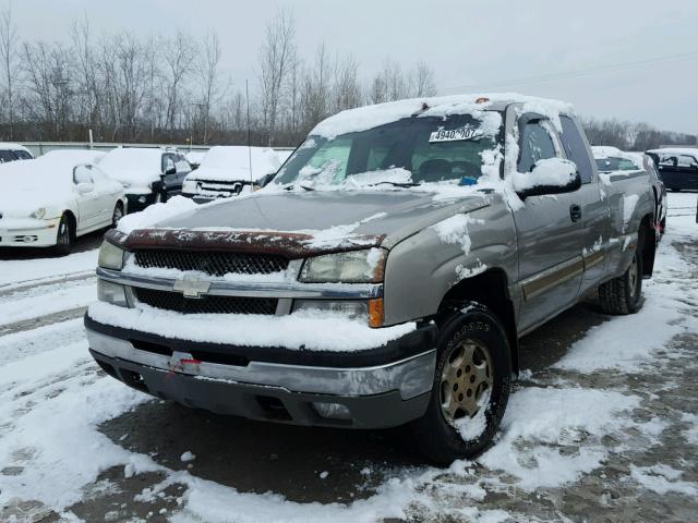 2GCEK19T431316075 - 2003 CHEVROLET SILVERADO GRAY photo 2