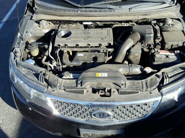 KNAFU4A28D5716835 - 2013 KIA FORTE EX BLACK photo 7