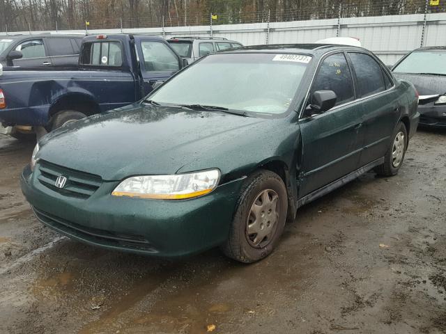 1HGCF86691A084144 - 2001 HONDA ACCORD VAL GREEN photo 2