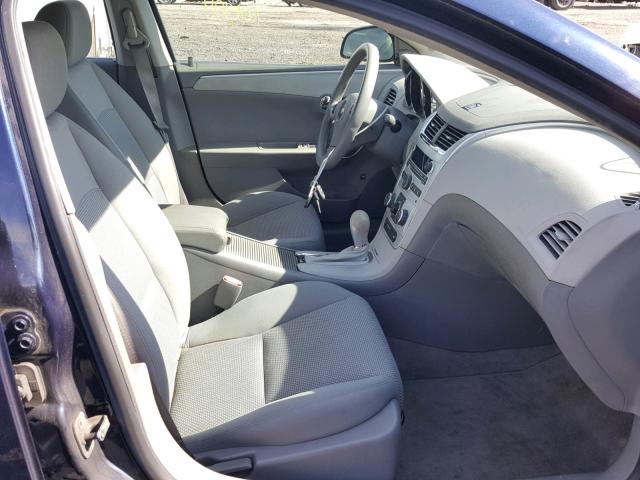 1G1ZH57B384267358 - 2008 CHEVROLET MALIBU 1LT BLUE photo 5
