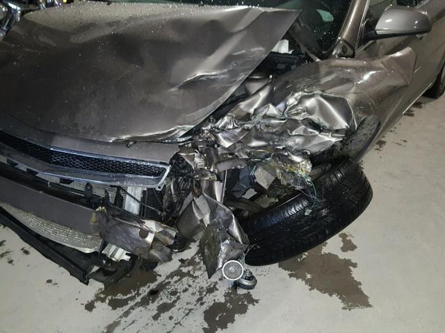1G1ZC5E00CF134327 - 2012 CHEVROLET MALIBU 1LT ნაცრისფერი ფოტო 9