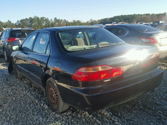 1HGCG6659YA028790 - 2000 HONDA ACCORD LX BLACK photo 3