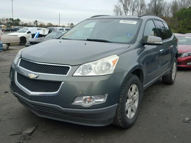 1GNKVJED5BJ164988 - 2011 CHEVROLET TRAVERSE L GRAY photo 2