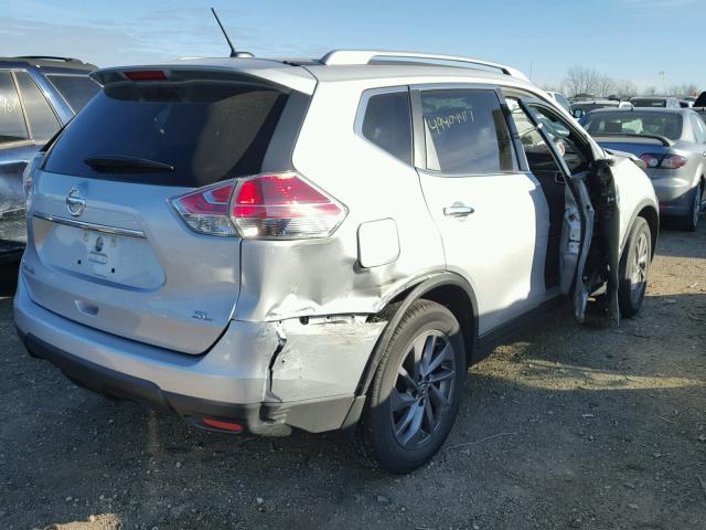 5N1AT2MT3GC735846 - 2016 NISSAN ROGUE S SILVER photo 4