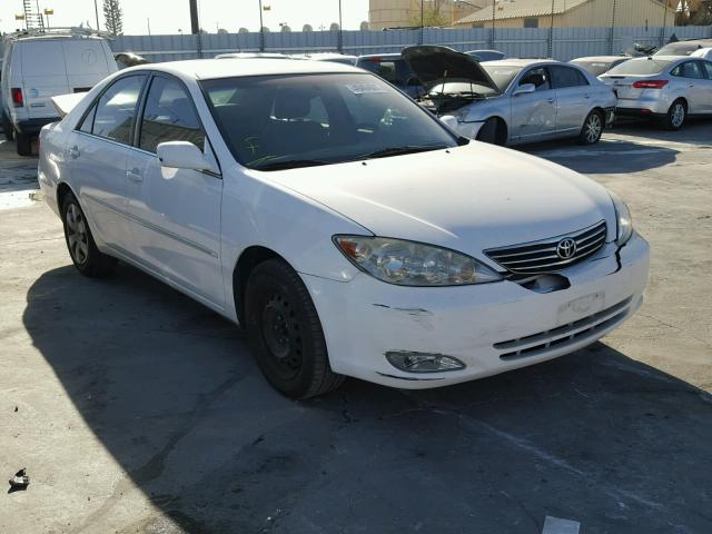 JTDBF32K750166787 - 2005 TOYOTA CAMRY LE WHITE photo 1