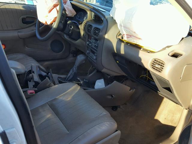 1G2WP52K2WF329598 - 1998 PONTIAC GRAND PRIX WHITE photo 5