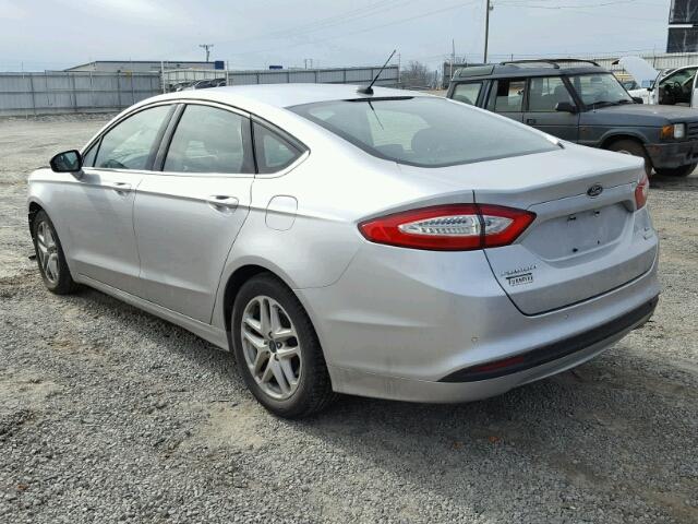 1FA6P0HD1E5399174 - 2014 FORD FUSION SE SILVER photo 3