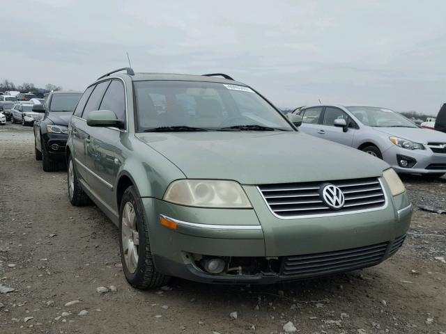 WVWWH63B42E020924 - 2002 VOLKSWAGEN PASSAT GLX GREEN photo 1