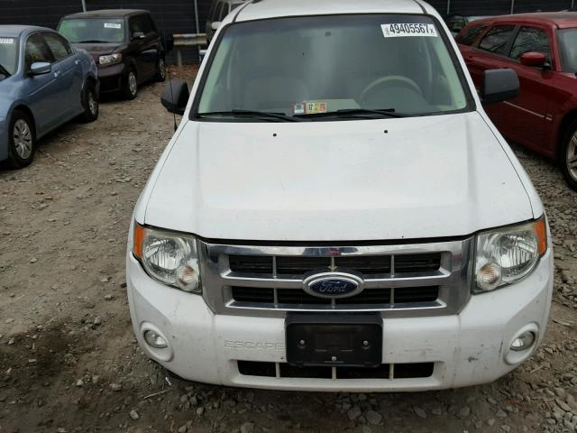 1FMCU59H38KE19642 - 2008 FORD ESCAPE HEV WHITE photo 9