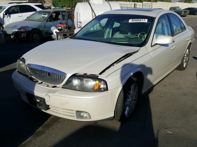 1LNHM87A75Y645169 - 2005 LINCOLN LS WHITE photo 2