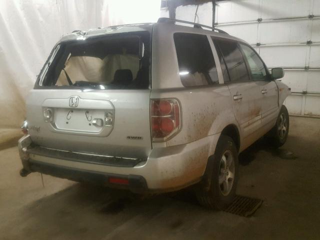 2HKYF18776H538845 - 2006 HONDA PILOT EX SILVER photo 4