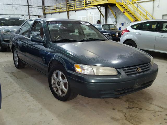 JT2BF22K9W0110208 - 1998 TOYOTA CAMRY CE GREEN photo 1