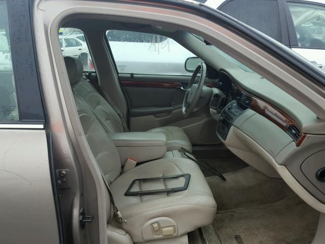 1G6KD54Y41U104367 - 2001 CADILLAC DEVILLE BEIGE photo 5