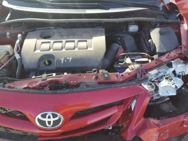 2T1BU4EE7CC899197 - 2012 TOYOTA COROLLA BA RED photo 7