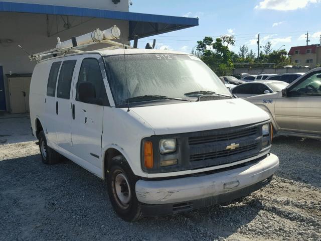 1GCFG25W2Y1107054 - 2000 CHEVROLET EXPRESS G2 WHITE photo 1