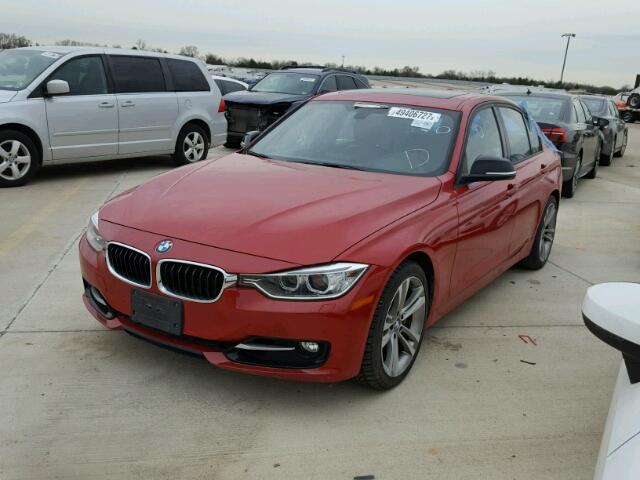 WBA3A9C54EF477957 - 2014 BMW 335 I RED photo 2