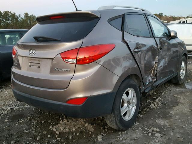 KM8JU3AC2BU257848 - 2011 HYUNDAI TUCSON GLS BROWN photo 4