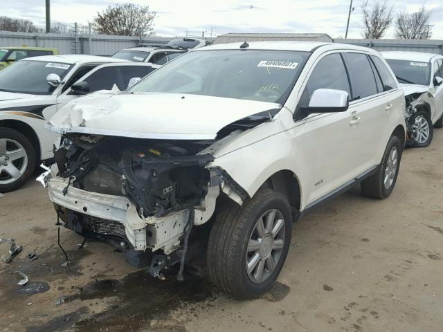 2LMDU68C87BJ25411 - 2007 LINCOLN MKX WHITE photo 2