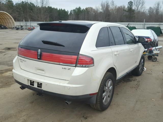 2LMDU68C87BJ25411 - 2007 LINCOLN MKX WHITE photo 4