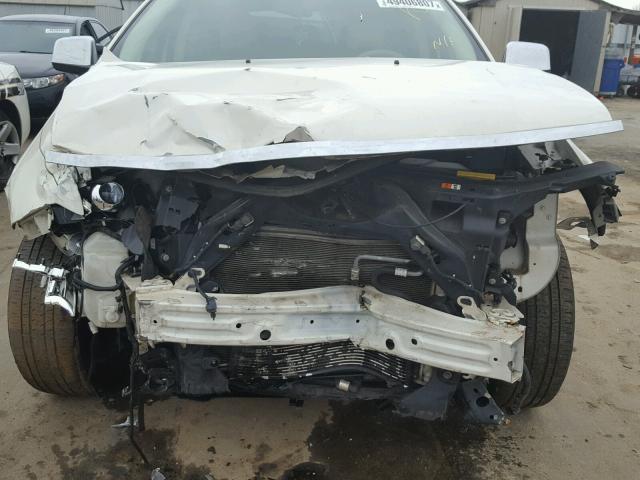 2LMDU68C87BJ25411 - 2007 LINCOLN MKX WHITE photo 9