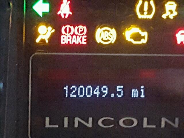 5LMFU285X9EJ00013 - 2009 LINCOLN NAVIGATOR BLACK photo 8