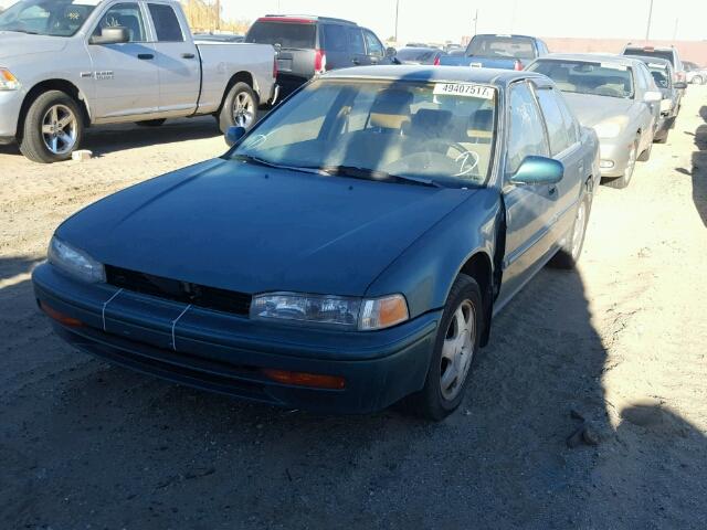 1HGCB7692PA161669 - 1993 HONDA ACCORD 10T GREEN photo 2