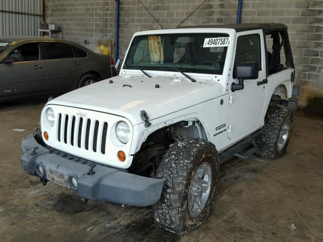 1J4AA2D15BL609029 - 2011 JEEP WRANGLER S WHITE photo 2