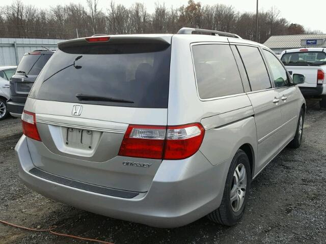 5FNRL38675B412661 - 2005 HONDA ODYSSEY EX SILVER photo 4