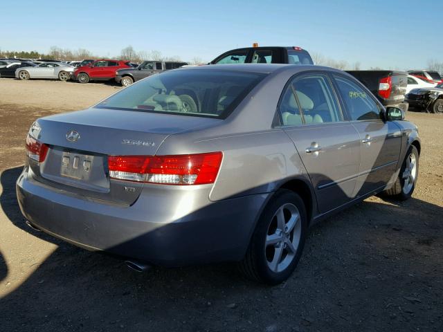 5NPEU46F26H019402 - 2006 HYUNDAI SONATA GLS GRAY photo 4