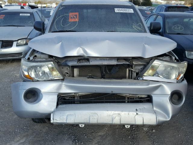 5TETX4CN2AZ702250 - 2010 TOYOTA TACOMA ACC SILVER photo 9