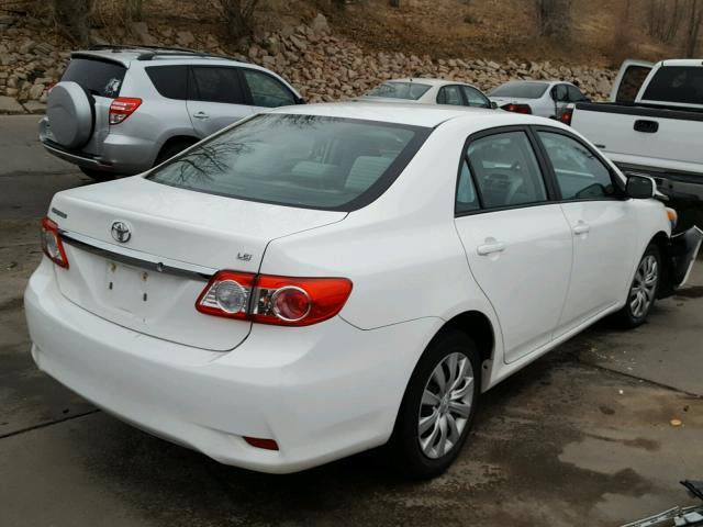 2T1BU4EE6CC783201 - 2012 TOYOTA COROLLA BA WHITE photo 4