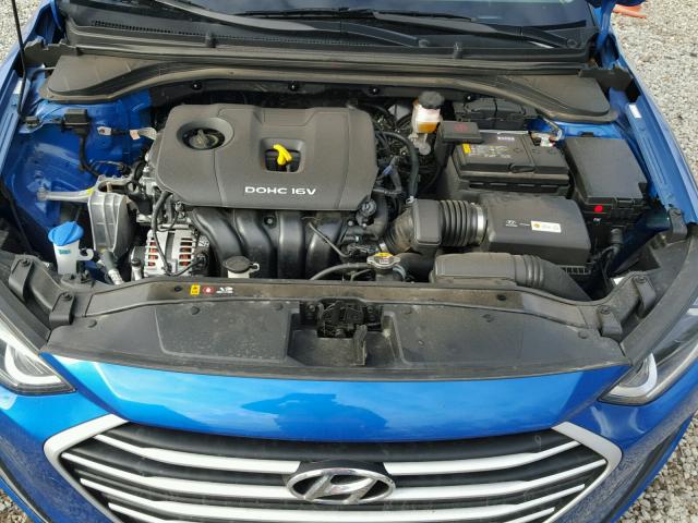 KMHD84LF8HU387513 - 2017 HYUNDAI ELANTRA SE BLUE photo 7