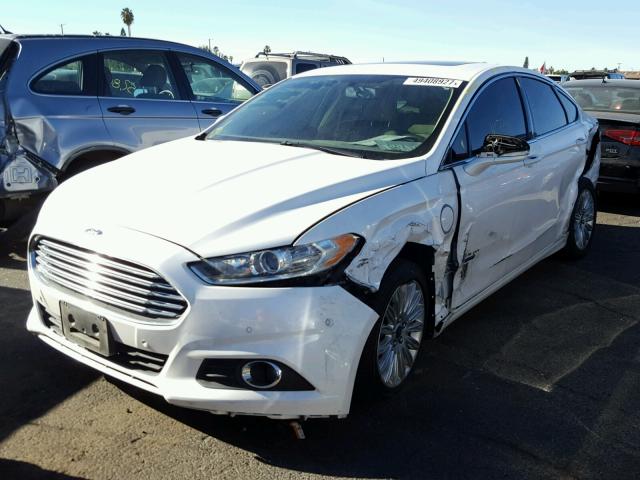 3FA6P0PU0ER242041 - 2014 FORD FUSION SE WHITE photo 2