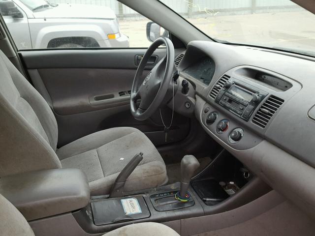 4T1BE32K24U888089 - 2004 TOYOTA CAMRY LE GRAY photo 9