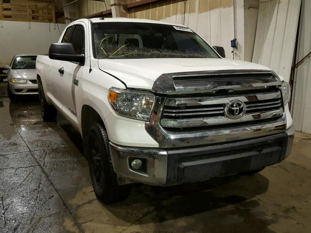 5TFCY5F16HX021957 - 2017 TOYOTA TUNDRA DOU WHITE photo 1