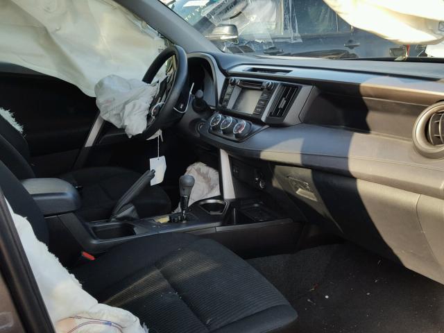 JTMBFREV3HJ119280 - 2017 TOYOTA RAV4 LE Boz foto 5