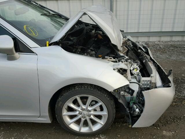 JTHKD5BH8C2069152 - 2012 LEXUS CT 200 SILVER photo 9